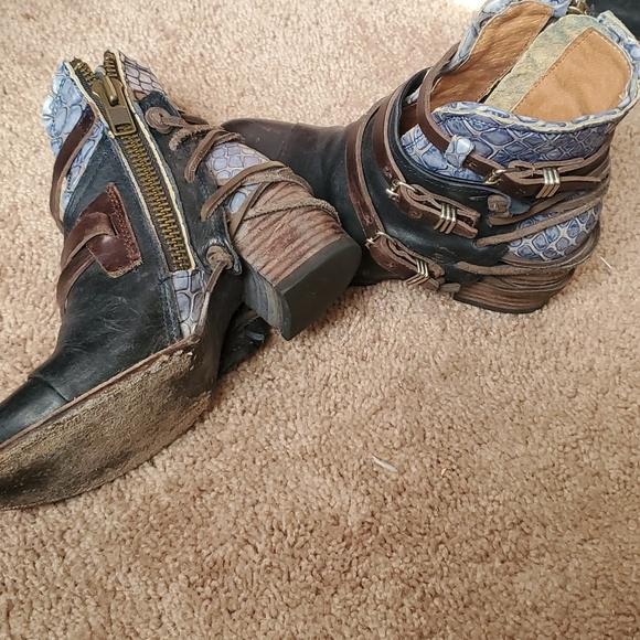 Freebird  Crue - Picture 2 of 4